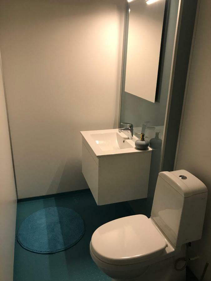 Beautiful Apartment In Central Лекнес Екстериор снимка